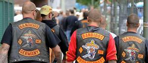Wegen Handel mit Amphetaminen stehen Mitglieder des Rockerclubs "Bandidos" vor Gericht.
