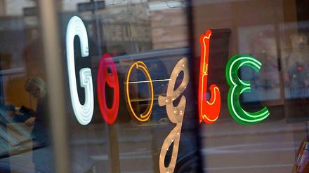 Schön bunt. Ein Google-Schriftzug an der New Yorker Firmenzentrale.