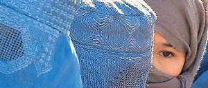 Auch afghanische Frauen sind häufig Opfer brutaler Übergriffe.