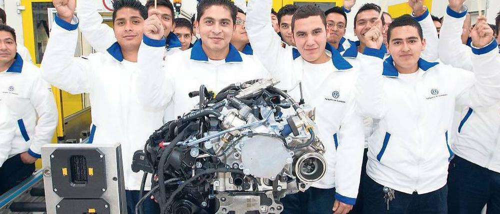Viva Mexico. Die Mitarbeiter in Silao nennen das 100. Volkswagen-Werk „uno-zero-zero“.