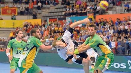 Erfolgreich aus allen Lagen. Der Flensburger Steffen Weinhold war beim WM-Auftaktspiel mit sieben Treffern bester Torschütze der deutschen Mannschaft. Foto: Camera4