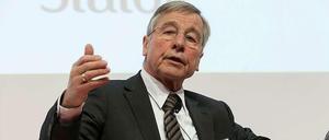 Der ehemalige "Superminister" Wolgang Clement (ehemals SPD) auf der Jahrestagung der Energiewirtschaft in Berlin.