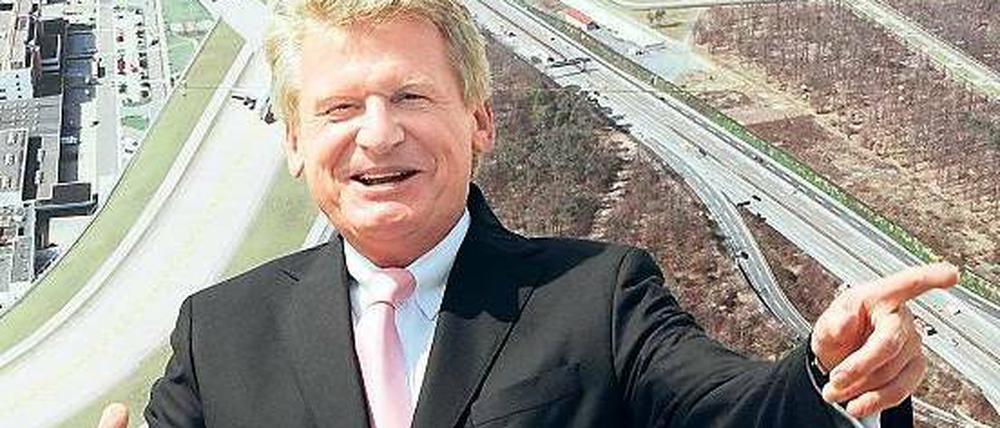 Berlins Neuer? Wilhelm Bender, aufgenommen beim Spatenstich für die Nordwestbahn in Frankfurt am Main. Foto: dpa