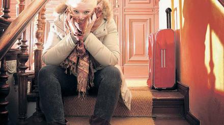 Halbe Treppe. Die Studentin Cornelia B. aus Vechta fiel auf einen Internet-Betrüger herein und zahlte 920 Euro Vorschuss für eine bereits belegte Wohnung. 