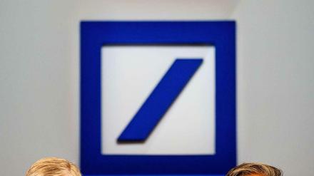 Spitzenköpfe. Nach dem Ausscheiden von Josef Ackermann als Vorstandschef teilen sich Jürgen Fitschen (l.) und Anshu Jain die Leitung des größten deutschen Bankhauses.