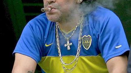 Kommt nach Beckham auch Diego Armando Maradona?