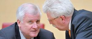 Ministerpräsident Horst Seehofer und sein Koalitionspartner Martin Zeil (FDP).