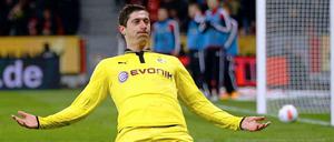 Erzielte unmittelbar nach dem Ausgleich durch Bayer Leverkusen den Siegtreffer zum 3:2-Endstand: Torjäger Robert Lewandowski.