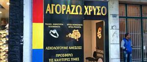 Lukrative Geschäftsidee. Pfandleiher und Schmuckkäufer machen in Griechenland derzeit gute Geschäfte.