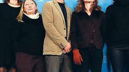 Das Team. Martina Gedeck, Produzentin Sylvie Pialat, Regisseur Guillaume Nicloux, Isabelle Huppert, Pauline Etienne.Foto: Reuters