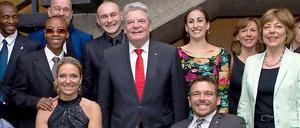 Gauck bei der Filmpremiere von "Gold".