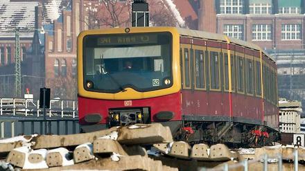 Der unbekannte Fahrgast. Wo will er hin? Ist er zufrieden? Fragen über Fragen – ab heute an vielen Haltestellen.
