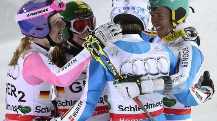 Jubel im Quartett. Die Deutschen freuen sich über Bronze.