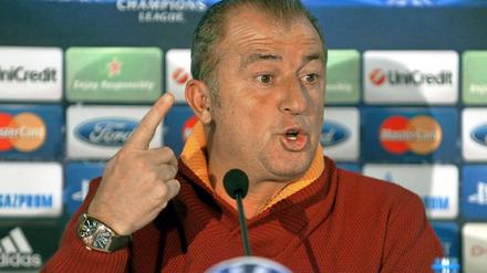 Gala-Trainer Fatih Terim warnt vor Schalke - doch keiner hört zu.