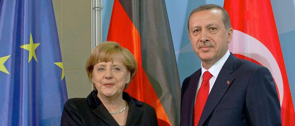 Angela Merkel und der türkische Ministerpräsident Erdogan am 31. Oktober 2012 im Bundeskanzleramt.