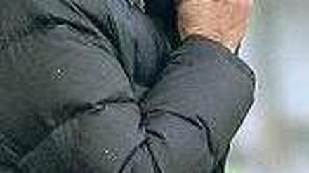 Trainer, ratlos. Thomas Tuchel verpasste mit seinen Mainzern das schon sicher geglaubte Halbfinale. Foto: dpa