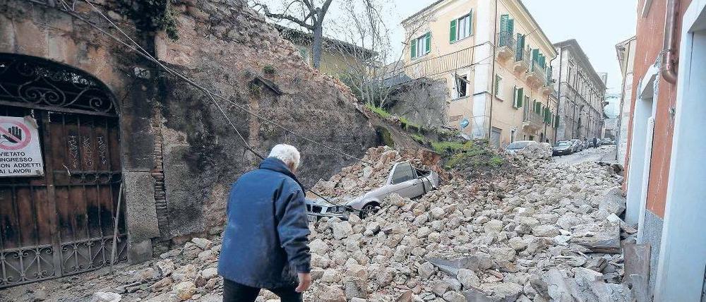 Zerstört. Am 6. April 2009 verwüstete ein Erdbeben L’Aquila. Nun wurden Forscher dafür verantwortlich gemacht, nicht ausreichend vor der Gefahr gewarnt zu haben. 