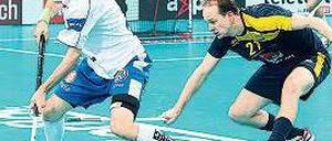 Hakelhockey. Ein Sport will hoch. Foto: dpa