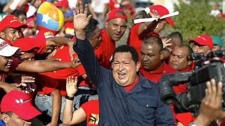 Der an Krebs erkrankte Präsident Hugo Chávez verstarb gestern Abend. Sein Tod stürzte das venezolanische Volk in eine tiefe Trauer.