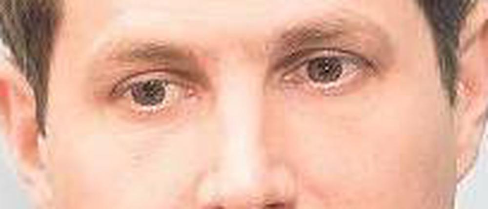 Kennt sich aus mit langen Reisen: In "Die Vermessung der Welt" beschreibt der Autor Daniel Kehlmann unter anderem die Forschungsreise Alexander von Humboldts durch Südamerika. Von dort aus startete auch Thor Heyerdahl, dessen Geschichte sich Kehlmann bei der Deutschlandpremiere von "Kon-Tiki" auf der Leinwand anschauen will.