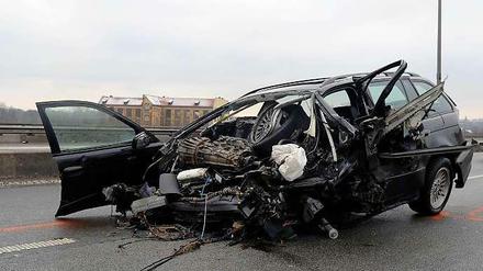 Tödlicher Unfall auf der Berliner Stadtautobahn im Jahr 2013.