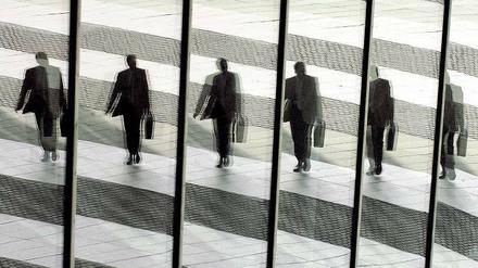Undercover sollten Tester im Auftrag der Bafin die Beratung in Banken überprüfen. Doch die Regierung konnte sich nicht einigen. 
