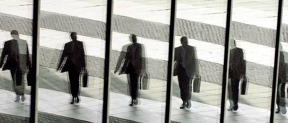 Undercover sollten Tester im Auftrag der Bafin die Beratung in Banken überprüfen. Doch die Regierung konnte sich nicht einigen. 
