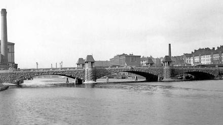 Die historische Brommybrücke.