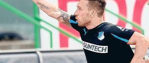 Fingerzeig im Abstiegskampf. Hoffenheims Tobias Weis hatte großen Anteil am Sieg seiner Mannschaft. Der Mittelfeldspieler bereitete beim 3:0-Sieg der TSG in Fürth einen Treffer vor und erzielte einen weiteren selbst.