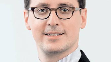 Christian Vollmuth (39) ist Jurist und Geschäftsführer des Deutsche Derivate-Verbands, der die Geldanlage in Zertifikaten und Anleihen bewirbt und in Berlin seine Interessen durchzusetzen versucht.