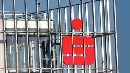 Die Sparkassen machten im vergangenen Jahr vor Steuern 4,4 Milliarden Euro Gewinn.