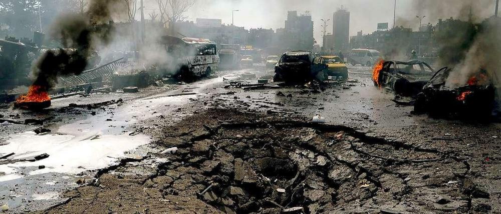 Die Bundesregierung bietet ihre Unterstützung bei der Vernichtung von Chemiewaffen im Bürgerkriegsland Syrien an.