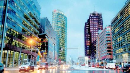 Problemfall. Einige Häuser am Potsdamer Platz gehören dem Fonds SEB Immoinvest. Anleger würden gerne Anteile zurückgeben – doch der Fonds kann sie nicht auszahlen. 