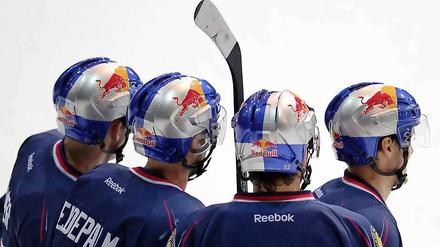 Brause im Eishockey. Red Bull plant Großes.