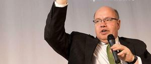 Tschüs Energiewende. Das hat Umweltminister Peter Altmaier (CDU) mit seiner Billionen-Rechnung nicht gemeint, sagt er. 