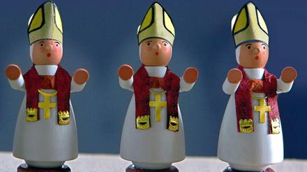 Im Namen des Papstes. Doch wie kommen sie eigentlich dazu?