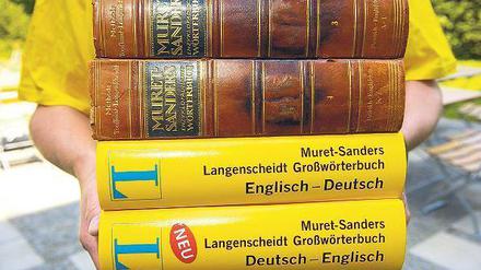 Lernen mit Hilfsmittel. Von den 5000 MBA-Studenten an der Open University sind 500 aus Deutschland. Foto: dpa