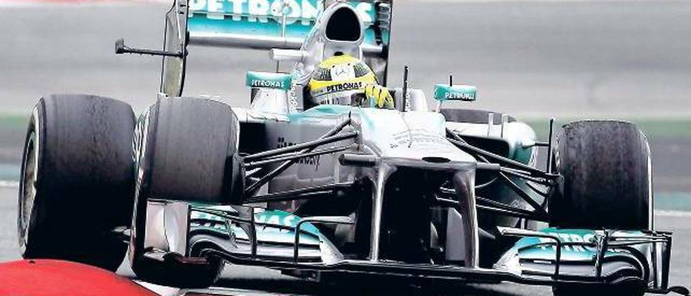 Hoffnung auf mehr. Nico Rosberg fuhr den einzigen Sieg für Mercedes in den vergangenen drei Jahren heraus. 2013 darf es gern ein bisschen mehr werden. In den Testfahrten vor der Saison konnte das Auto schon einmal überzeugen. Foto: dpa
