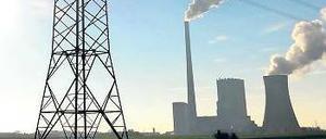 Fossile Ansichten. Der BDI fordert eine Reform, mit der der Betrieb konventioneller Anlagen (hier das Kohlekraftwerk in Mehrum, Niedersachsen) wieder rentabler wird.