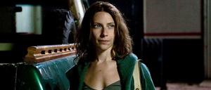 Eine Entdeckung. Denise Groesman als Lisa, die in der Kleinstadt zwei befreundeten Jungs den Kopf verdreht.