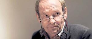 Hellwacher Spötter. Peter Ensikat, am