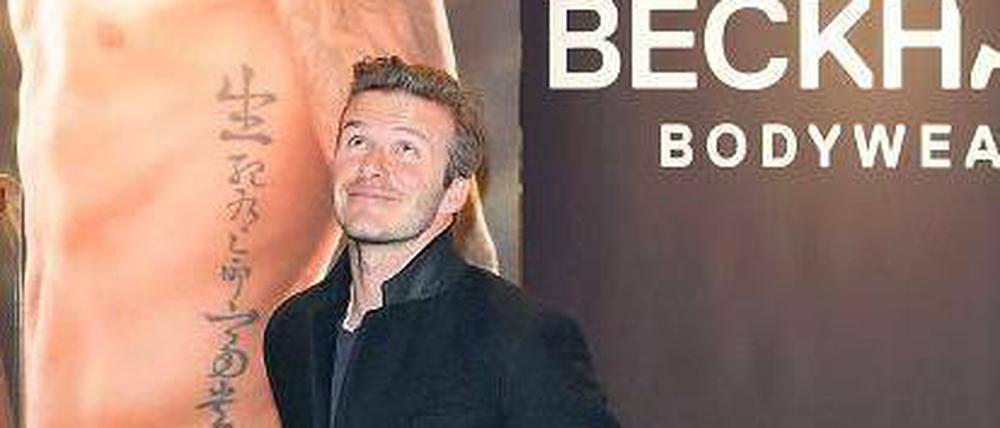 Ein Mann und seine Höschen. David Beckham, Fußballer und Modemacher, im Alexa. 