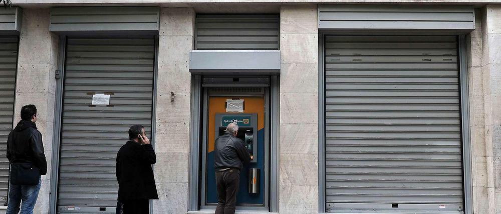 Eine wegen der Krise geschlossene Bank auf Zypern.