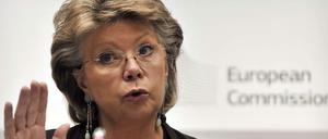 Viviane Reding bei einer Pressekonferenz der Europäischen Kommission in Athen.