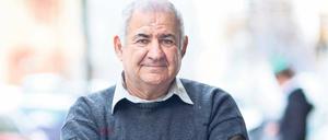 In der Goethestraße. Der 52-Jährige besucht gerade die Stadt.