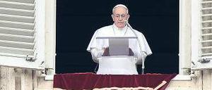 Angelus-Gebet. Umjubelt von rund 150 000 Menschen hat das neue Oberhaupt der katholischen Kirche am Sonntag zur Barmherzigkeit aufgerufen.