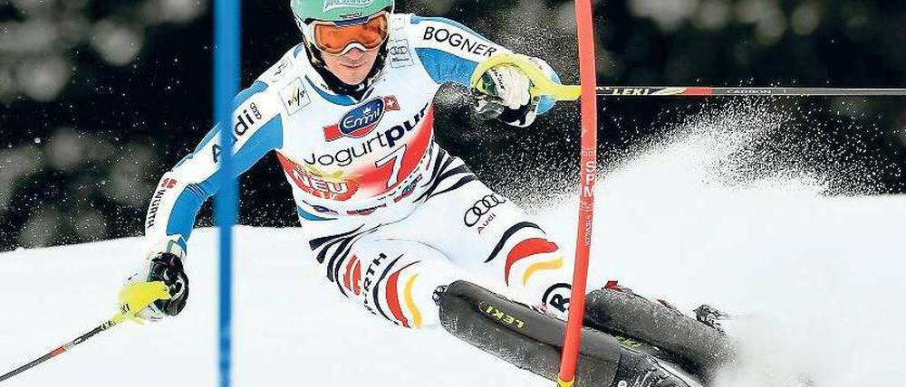 Den Schmerz besiegt. Noch kurz vor dem Rennen in Lenzerheide war gar nicht klar, ob Felix Neureuther starten können würde. Ihn plagten starke Rückenschmerzen. Foto: dpa