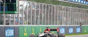 Mit zwei Stopps nach vorn. Kimi Räikkönens Lotus kam am besten mit den Reifen zurecht. Foto: dpa