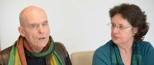 Monika Tietke von der Bäuerlichen Notgemeinschaft und Wolfgang Ehmke von der Bürgerinitiative Umweltschutz Lüchow-Dannenberg am Donnerstag in Hannover. 