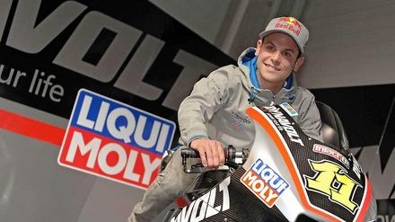 Sandro Cortese bei der Präsentation des eigens für ihn zusammengestellten deutschen Teams Intact GP.